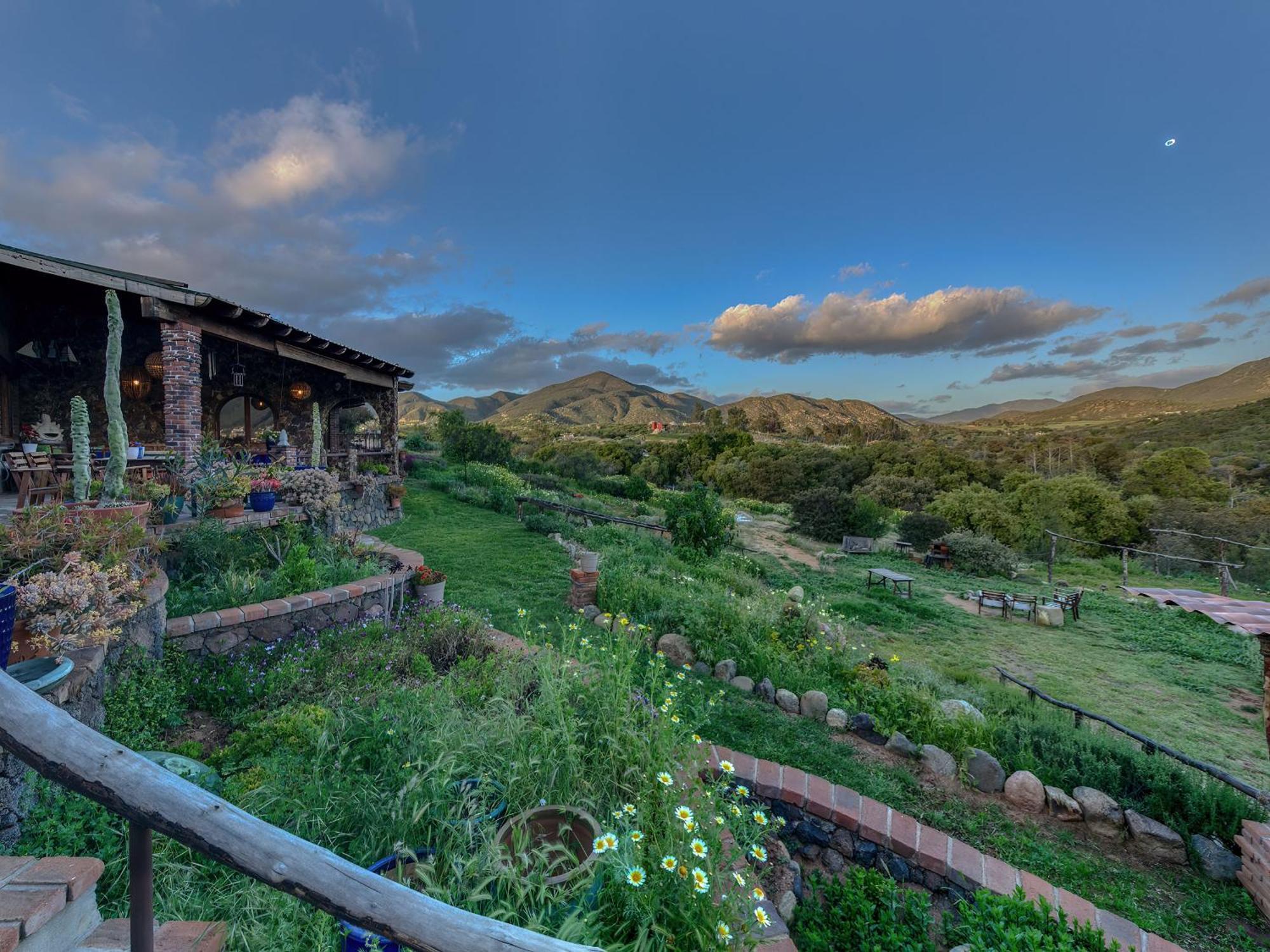 Bed and Breakfast Quinta Maria En La Ruta Del Vino Валье-де-Гуадалупе Экстерьер фото